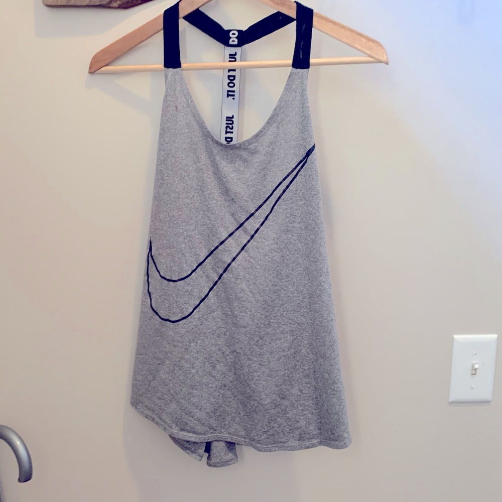 NIKE SwooshTank open back